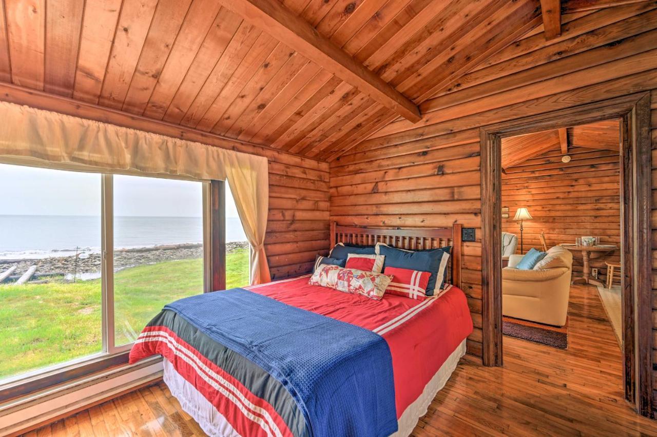 Waterfront Sekiu Escape - 9 Mi To Neah Bay! Villa Exterior photo