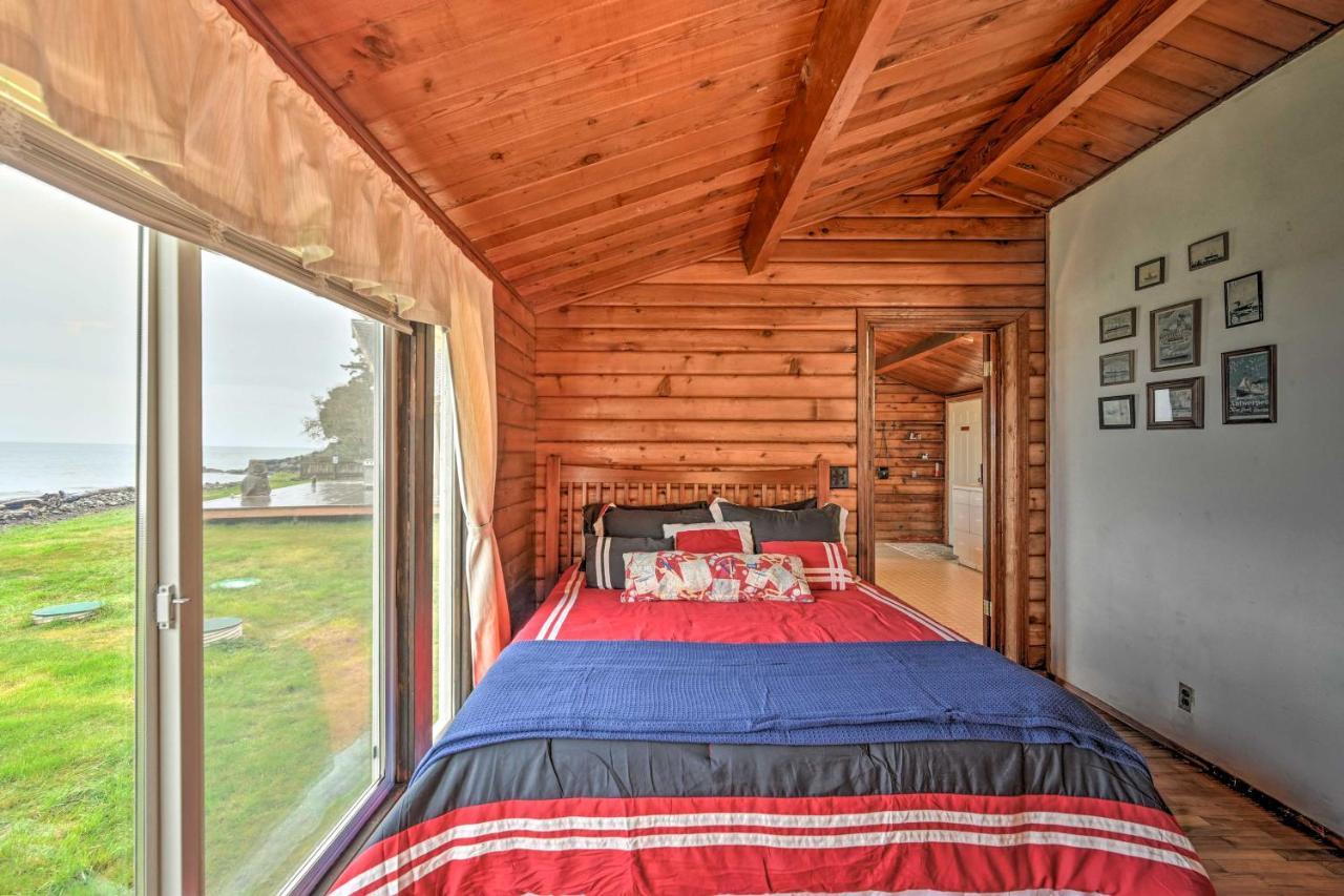 Waterfront Sekiu Escape - 9 Mi To Neah Bay! Villa Exterior photo